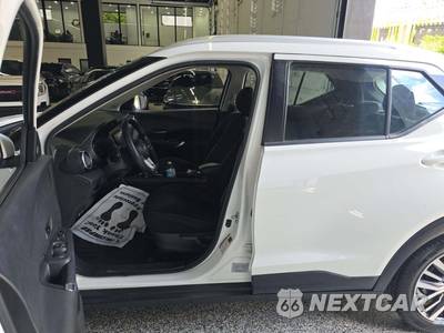 2021 Nissan Kicks SV - zdjęcie 3 z 21 - miniatura