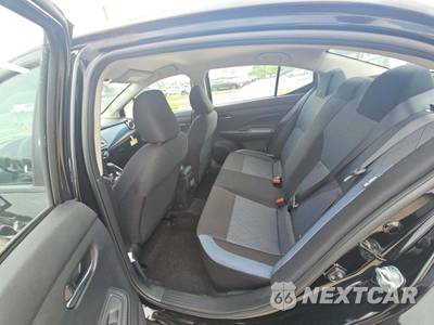 2025 Nissan Versa SV - zdjęcie 13 z 23 - miniatura