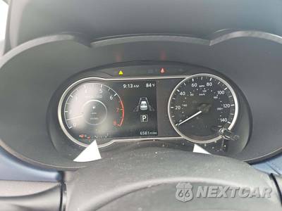 2025 Nissan Versa SV - zdjęcie 9 z 23 - miniatura