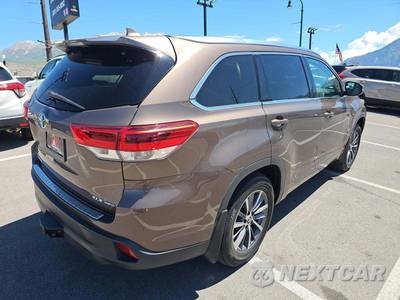 2018 Toyota Highlander XLE - zdjęcie 3 z 23 - miniatura
