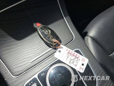 2017 Mercedes-Benz C 300 4MATIC Sedan - zdjęcie 5 z 25 - miniatura