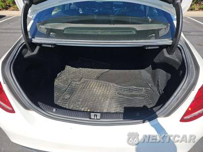 2015 Mercedes-Benz C 300 4MATIC Sedan w/Sport Pkg - zdjęcie 14 z 31 - miniatura