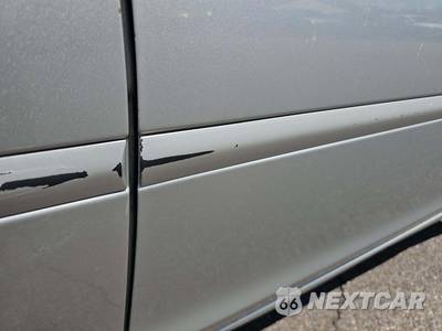 2002 Toyota Camry LE - zdjęcie 29 z 32 - miniatura