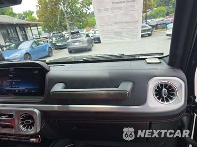 2025 Mercedes-Benz G 550 4MATIC - zdjęcie 19 z 20 - miniatura