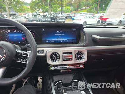 2025 Mercedes-Benz G 550 4MATIC - zdjęcie 10 z 20 - miniatura
