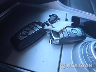 2023 Ford Explorer XLT - zdjęcie 8 z 22 - miniatura