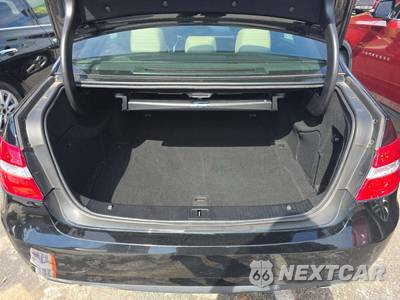 2013 Mercedes-Benz E 350 Sedan - zdjęcie 14 z 32 - miniatura