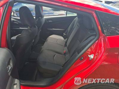 2021 Toyota Prius Prime LE - zdjęcie 13 z 24 - miniatura