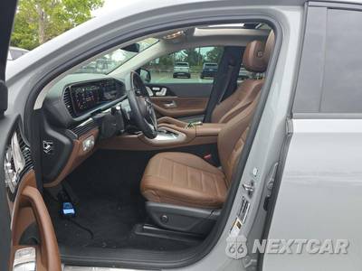 2025 Mercedes-Benz GLE 450 - zdjęcie 6 z 20 - miniatura