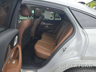 2025 Mercedes-Benz GLE 450 - zdjęcie 13 z 20 - miniatura
