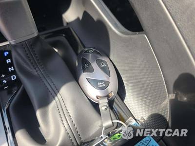 2026 Hyundai Elantra SEL Sport - zdjęcie 8 z 20 - miniatura