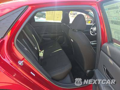 2026 Hyundai Elantra SEL Sport - zdjęcie 16 z 20 - miniatura