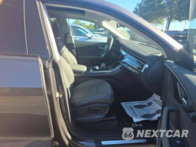 2025 Audi Q8 Premium 55 TFSI - zdjęcie 18 z 21 - miniatura