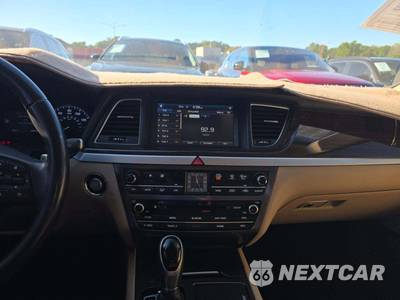 2015 Hyundai Genesis 3.8 Sedan - zdjęcie 10 z 30 - miniatura