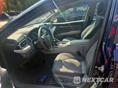 2021 Toyota Camry LE - zdjęcie 6 z 30 - miniatura