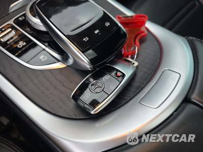 2020 Mercedes-Benz G 550 4MATIC - zdjęcie 8 z 24 - miniatura
