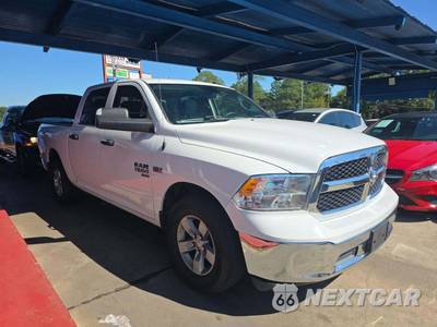 2022 Ram 1500 Classic Tradesman Crew Cab Short Bed - zdjęcie 4 z 21 - miniatura