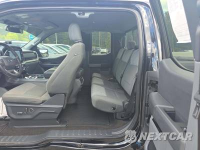 2021 Ford F-150 XLT Extended Cab Medium Bed w/Rear Doors - zdjęcie 13 z 22 - miniatura