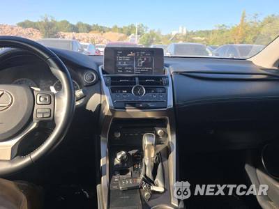 2020 Lexus NX 300 - zdjęcie 10 z 21 - miniatura
