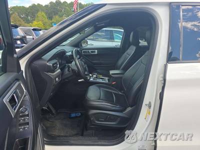 2020 Ford Explorer XLT - zdjęcie 6 z 22 - miniatura