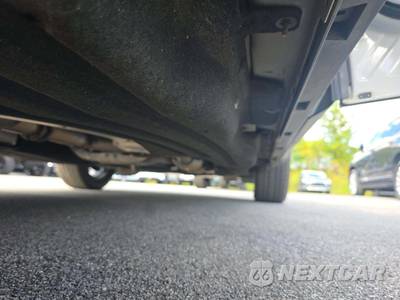 2020 Ford Explorer XLT - zdjęcie 18 z 22 - miniatura