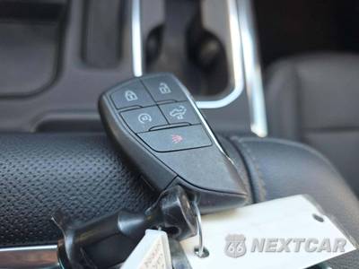 2022 GMC Sierra 1500 SLT Crew Cab Short Bed 4SA - zdjęcie 8 z 21 - miniatura