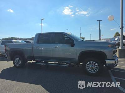 2025 Chevrolet Silverado 2500HD LT Crew Cab Medium Bed 1LT - zdjęcie 4 z 20 - miniatura