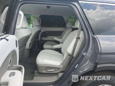 2026 Hyundai Palisade SEL 7-Passenger - zdjęcie 13 z 21 - miniatura