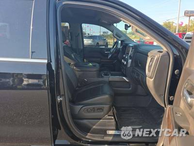 2020 GMC Sierra 1500 SLT Crew Cab Short Bed 4SA - zdjęcie 18 z 20 - miniatura