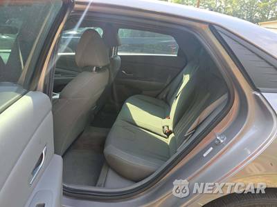 2023 Hyundai Elantra SEL - zdjęcie 13 z 23 - miniatura