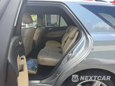 2015 Mercedes-Benz ML 400 - zdjęcie 13 z 23 - miniatura