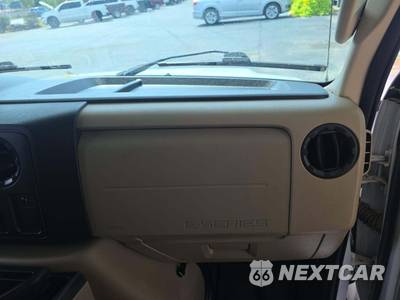 2015 Ford Super Duty E-350 Cutaway DRW - zdjęcie 16 z 18 - miniatura
