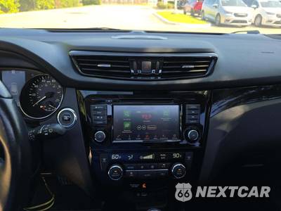 2021 Nissan Rogue Sport SL - zdjęcie 10 z 27 - miniatura