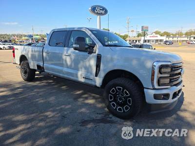 2026 Ford Super Duty F-250 Platinum Crew Cab Long Bed - zdjęcie 4 z 25 - miniatura