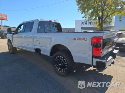2026 Ford Super Duty F-250 Platinum Crew Cab Long Bed - zdjęcie 2 z 25 - miniatura