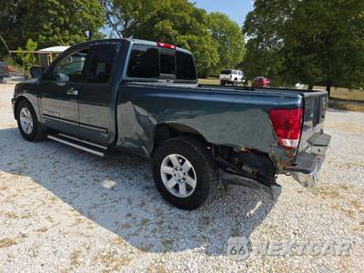 2005 Nissan TITAN LE Extended Cab Medium Bed - zdjęcie 2 z 21 - miniatura