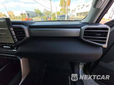 2023 Toyota Tundra Limited Crew Cab Short Bed - zdjęcie 19 z 30 - miniatura