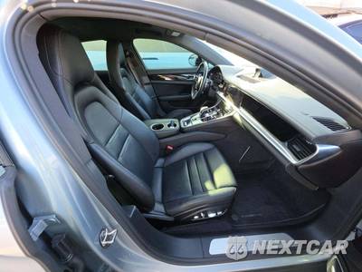 2019 Porsche Panamera 4 E-Hybrid - zdjęcie 18 z 25 - miniatura