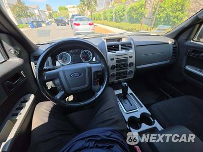 2010 Ford Escape XLT - zdjęcie 10 z 38 - miniatura