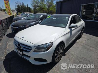 2017 Mercedes-Benz C 300 4MATIC Sedan - zdjęcie 1 z 24 - miniatura