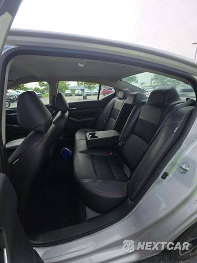 2025 Nissan Altima SR - zdjęcie 10 z 24 - miniatura