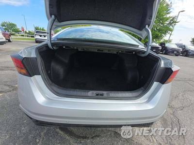 2025 Nissan Altima SR - zdjęcie 11 z 24 - miniatura