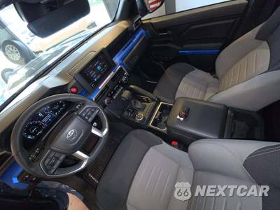 2026 Toyota Tacoma TRD Sport Crew Cab Medium Bed - zdjęcie 8 z 26 - miniatura