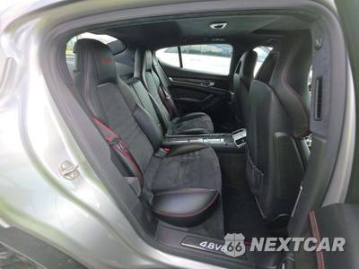 2016 Porsche Panamera GTS - zdjęcie 16 z 20 - miniatura