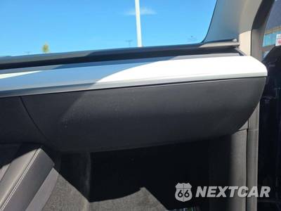 2021 Tesla Model Y Long Range - zdjęcie 19 z 20 - miniatura