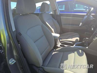 2018 Hyundai Elantra SE Sedan - zdjęcie 18 z 21 - miniatura
