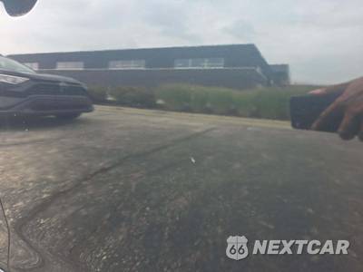 2014 Toyota Camry SE Sport - zdjęcie 30 z 32 - miniatura