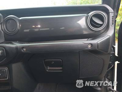 2022 Jeep Gladiator Altitude Crew Cab Medium Bed - zdjęcie 19 z 22 - miniatura