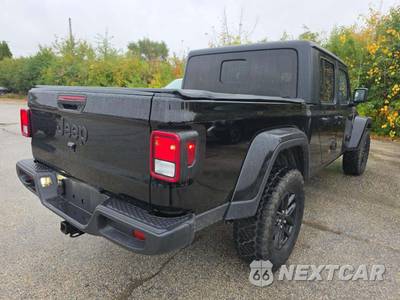 2022 Jeep Gladiator Altitude Crew Cab Medium Bed - zdjęcie 3 z 22 - miniatura