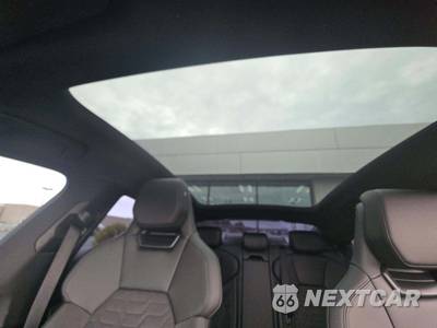 2022 Audi e-tron GT quattro Premium Plus - zdjęcie 11 z 20 - miniatura